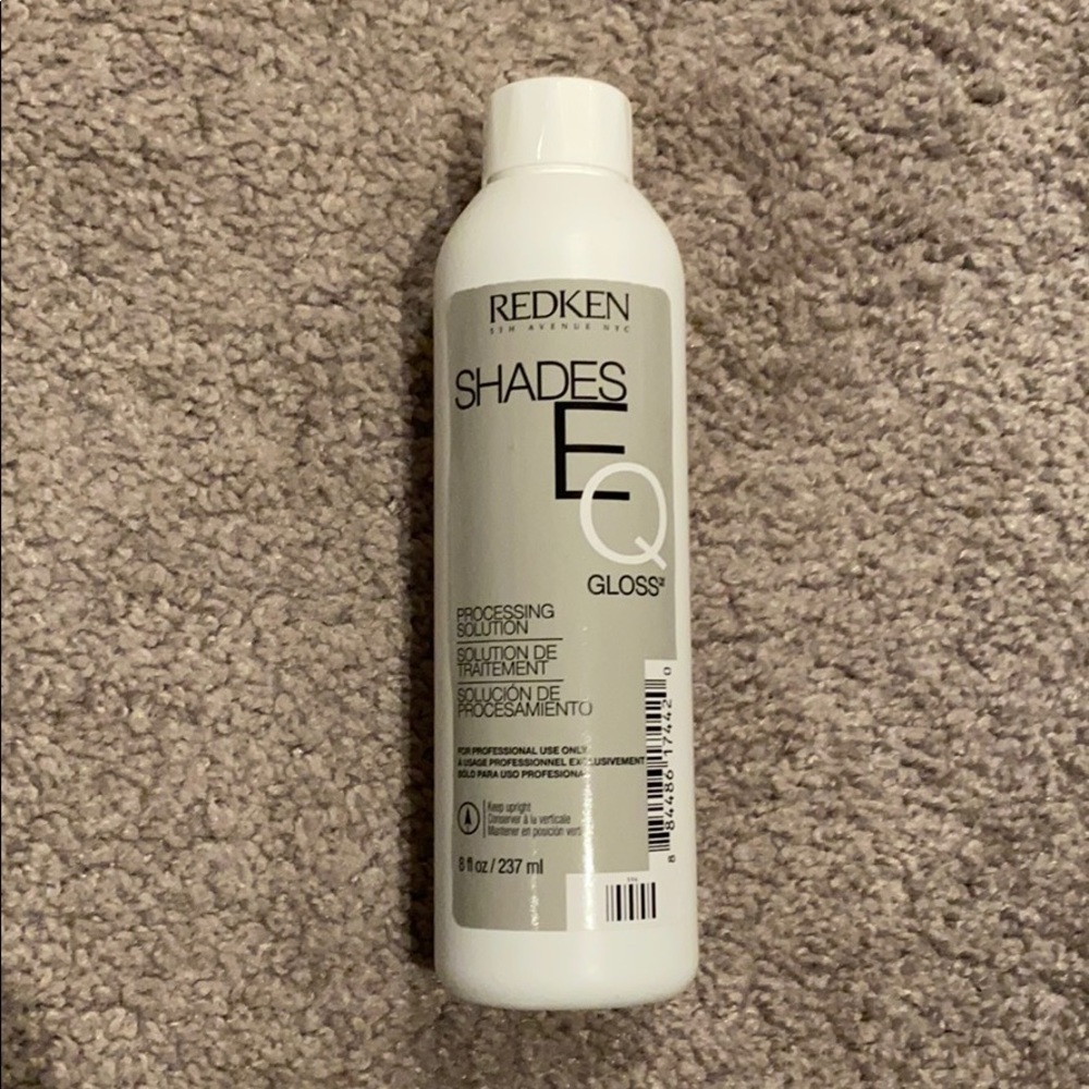 - Redken Shades EQ Processing Solution- 8 oz